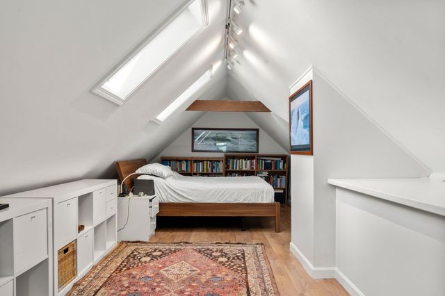 92 Allison St, Newton, MA 02458