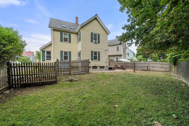 92 Allison St, Newton, MA 02458