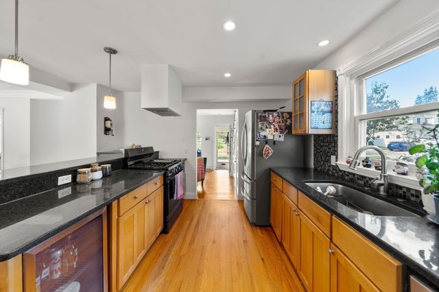 92 Allison St, Newton, MA 02458