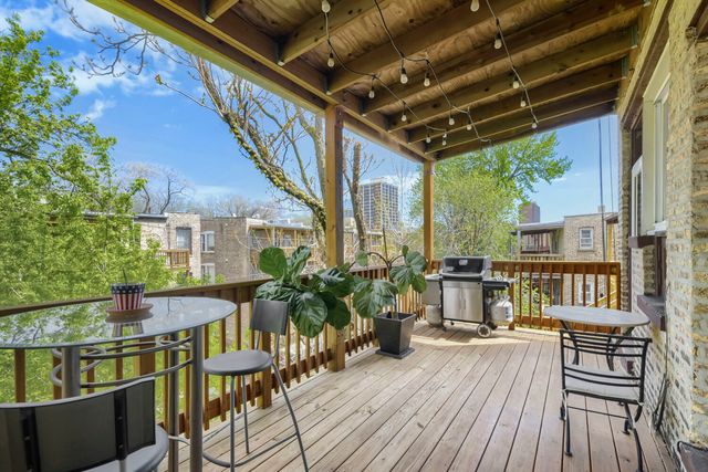 942 W Belle Plaine Avenue 3E, Chicago, IL 60613