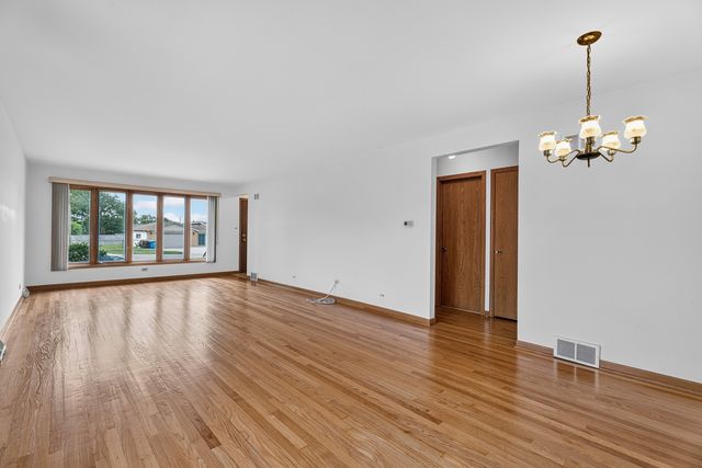 4155 W 118th Place, Alsip, IL 60803
