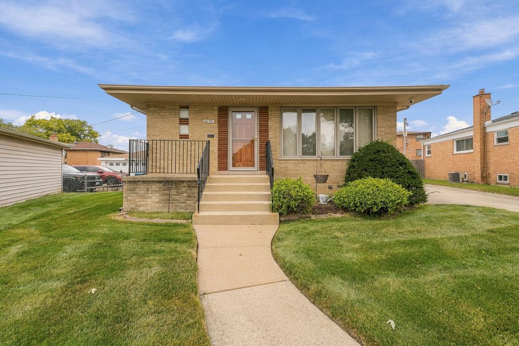 4155 W 118th Place, Alsip, IL 60803