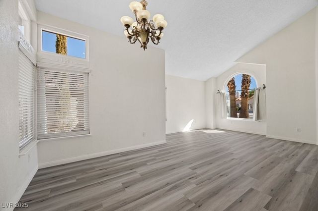 8420 Haven Brook Court, Las Vegas, NV 89128