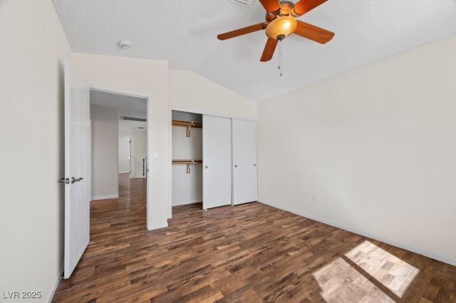 8420 Haven Brook Court, Las Vegas, NV 89128