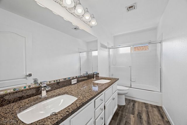 8420 Haven Brook Court, Las Vegas, NV 89128