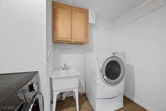 8420 Haven Brook Court, Las Vegas, NV 89128