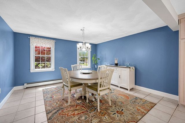 71 Mollie Drive, Tewksbury, MA 01876