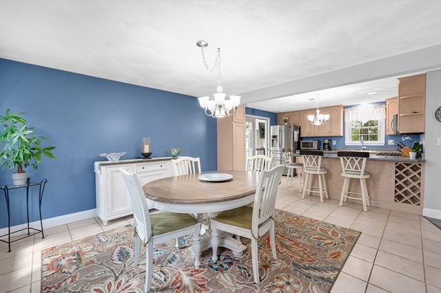 71 Mollie Drive, Tewksbury, MA 01876