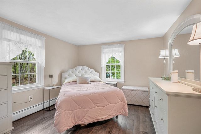 71 Mollie Drive, Tewksbury, MA 01876