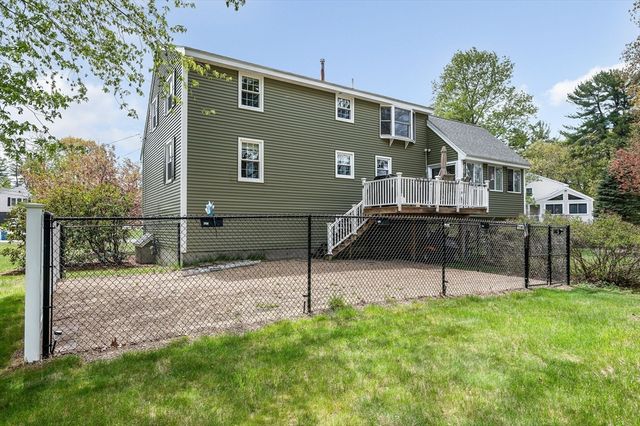 71 Mollie Drive, Tewksbury, MA 01876