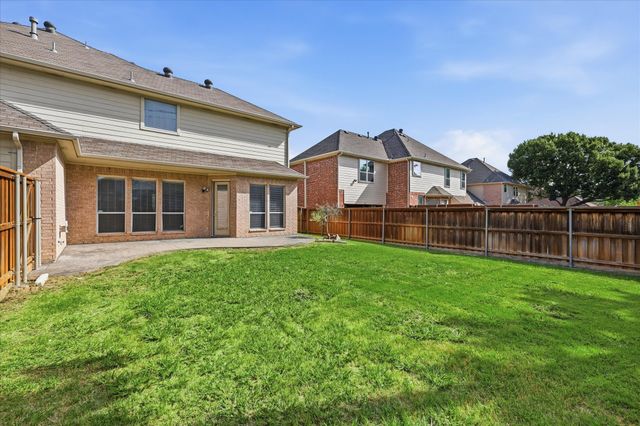 944 Hedgcoxe Road, Plano, TX 75025