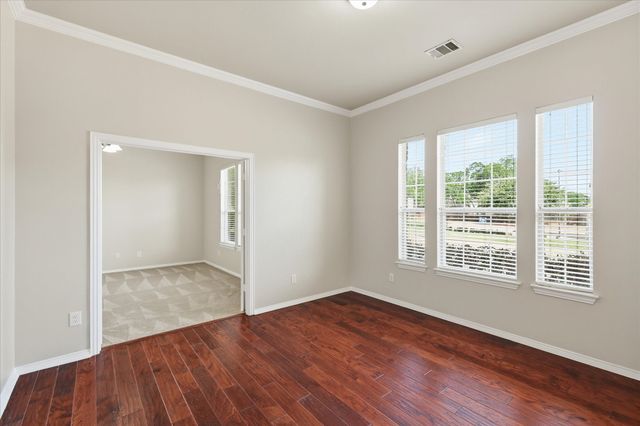 944 Hedgcoxe Road, Plano, TX 75025