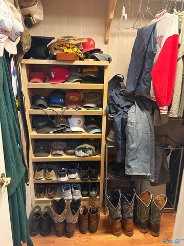 121 Bridlewood Drive, Gadsden, AL 35901