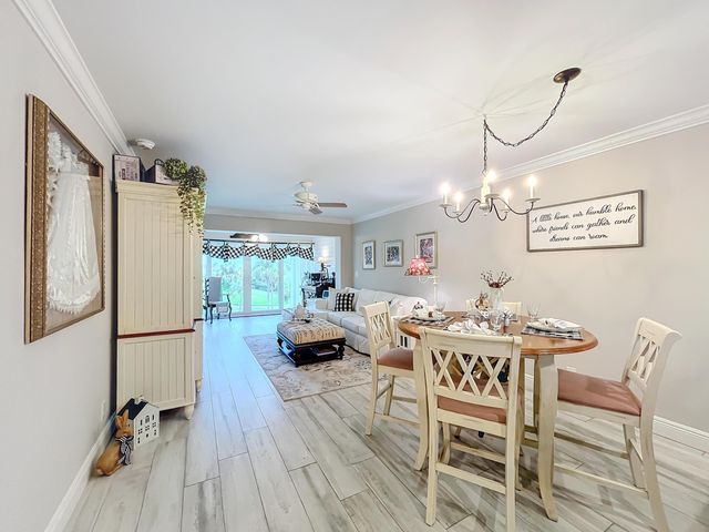 3060 Holiday Springs Boulevard 312, Margate, FL 33065