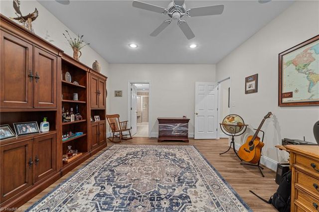 5930 Tarleton Drive, Oak Ridge, NC 27310