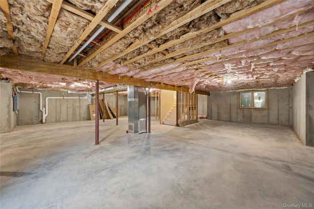 6 Argo Lane, Monsey, NY 10977