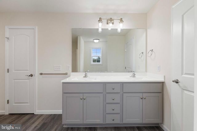 602 N WINDING BROOKE DR, Seaford, DE 19973