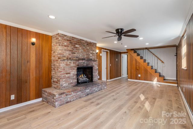 290 Crabapple Hill Lane, Hendersonville, NC 28792