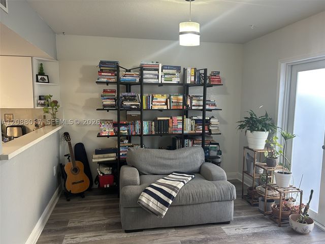 18859 NW 86th Ave 3305, Hialeah, FL 33015