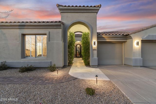 10952 E KORA Lane, Scottsdale, AZ 85255