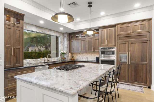 10952 E KORA Lane, Scottsdale, AZ 85255