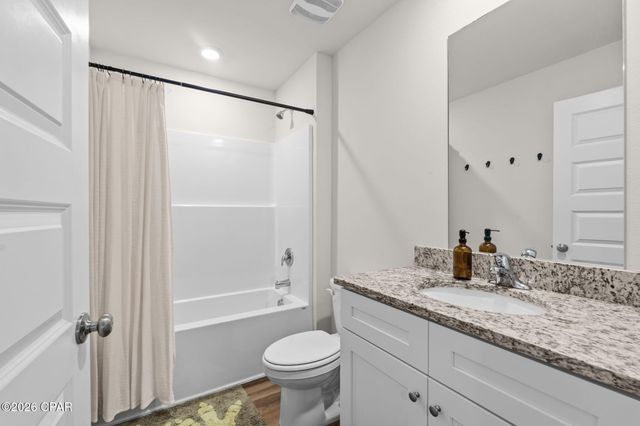 7066 GEORGE DAY Lane, Panama City, FL 32404
