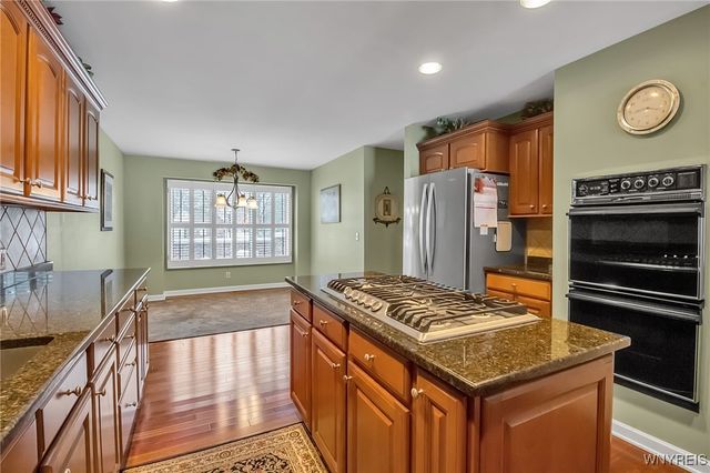 122 Hidden Ridge Common, Amherst, NY 14221