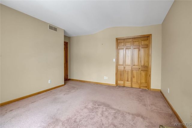 122 Hidden Ridge Common, Amherst, NY 14221