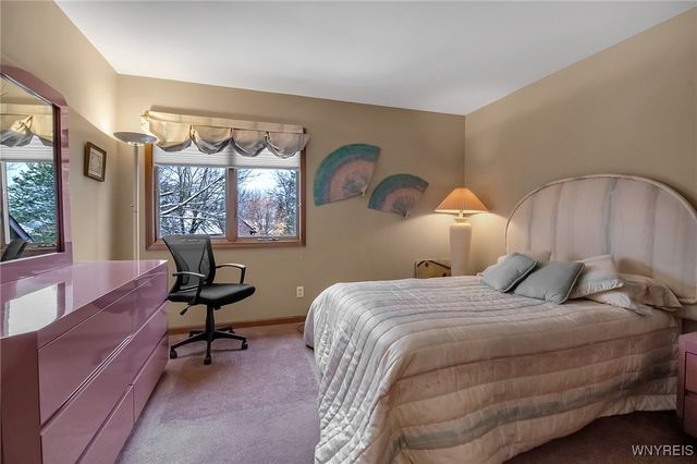 122 Hidden Ridge Common, Amherst, NY 14221