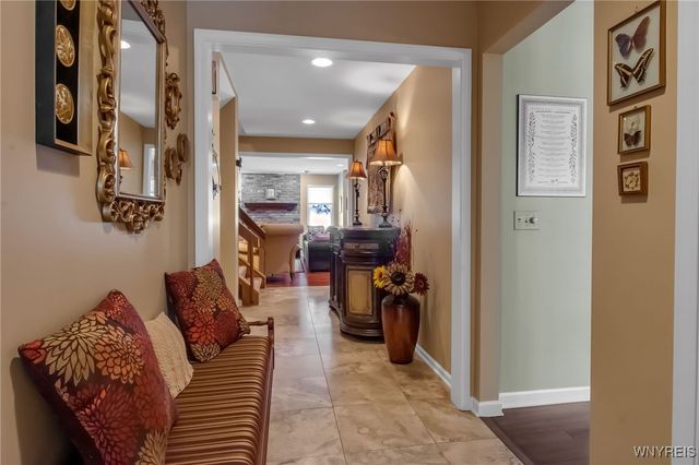 122 Hidden Ridge Common, Amherst, NY 14221