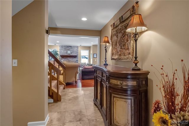 122 Hidden Ridge Common, Amherst, NY 14221