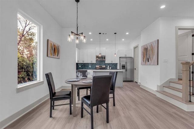 5302 Kindred Garden Lane A, Houston, TX 77091