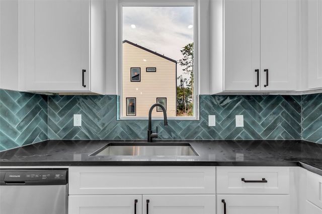 5302 Kindred Garden Lane A, Houston, TX 77091