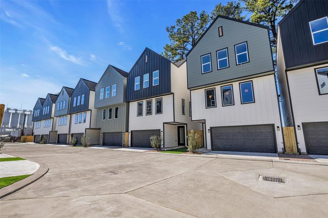 5302 Kindred Garden Lane A, Houston, TX 77091