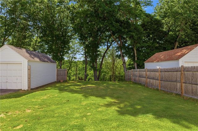 30 Hopkins Terrace, Cumberland, RI 02864