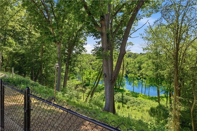 30 Hopkins Terrace, Cumberland, RI 02864