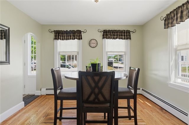 30 Hopkins Terrace, Cumberland, RI 02864