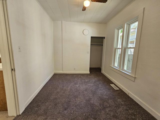 609 N Memorial DRIVE, Racine, WI 53404