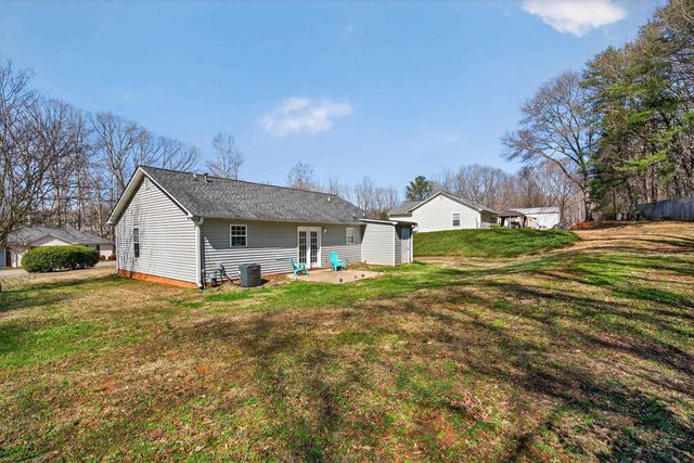 544 Holly Run Court, Spartanburg, SC 29303