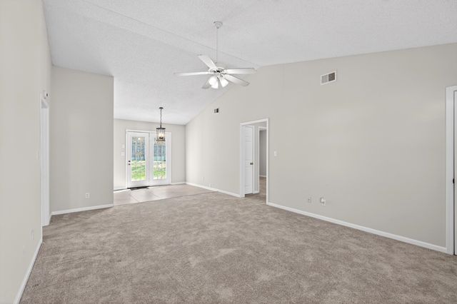 544 Holly Run Court, Spartanburg, SC 29303