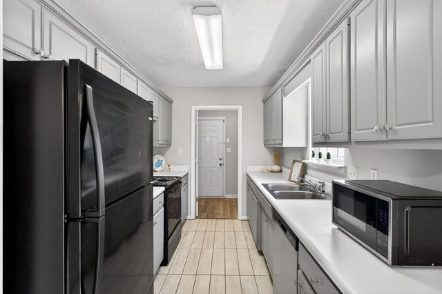 544 Holly Run Court, Spartanburg, SC 29303