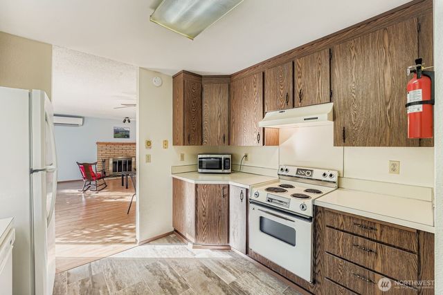 3300 Carpenter Road SE #100, Lacey, WA 98503