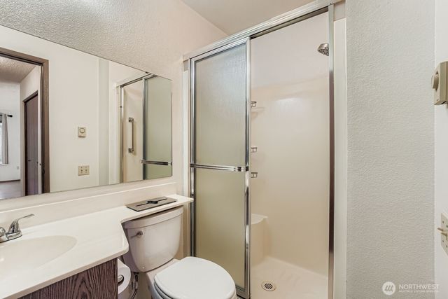 3300 Carpenter Road SE #100, Lacey, WA 98503