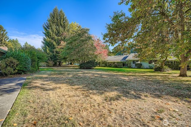 3300 Carpenter Road SE #100, Lacey, WA 98503