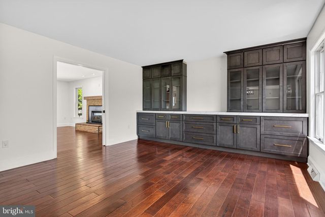 2620 VALLEY VIEW DR, Lancaster, PA 17601