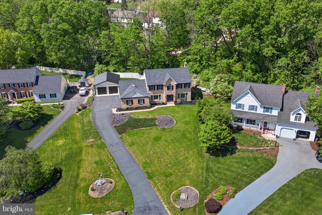 2620 VALLEY VIEW DR, Lancaster, PA 17601