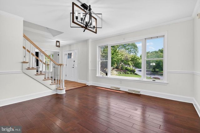 2620 VALLEY VIEW DR, Lancaster, PA 17601