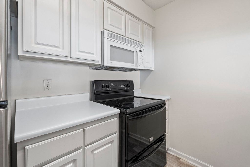 659 Woodmoor Dr Unit 302, Murrells Inlet, SC 29576 — photo 5