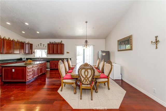 3789 Luna Road, Phelan, CA 92371