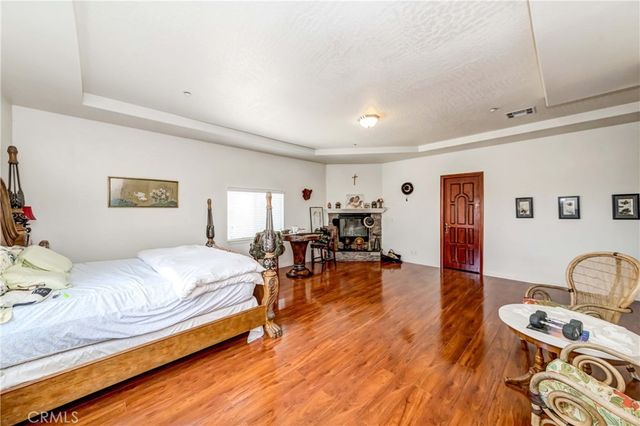 3789 Luna Road, Phelan, CA 92371
